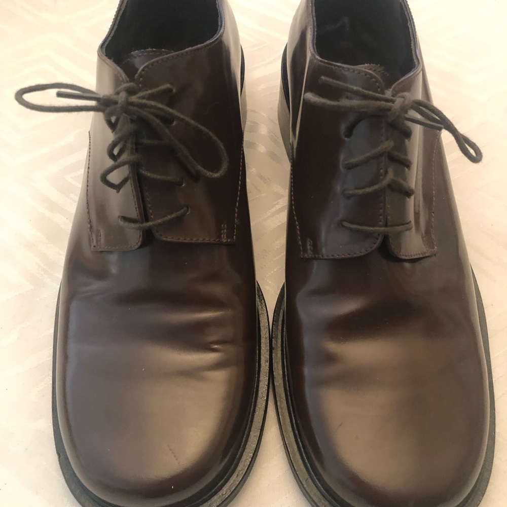 Women’s MaxMara Brown Leather Oxfords.